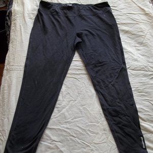 Danskin Now XL fitted leggings